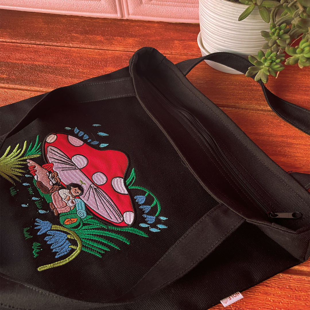 Zipper totebag "Magic mushroom"